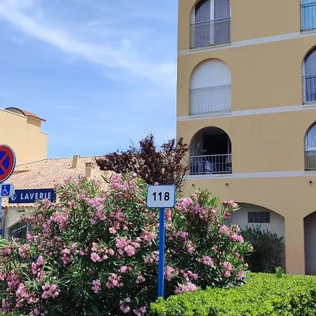 T2 Avec Piscine, Proche De La Et Du Port Gruissan